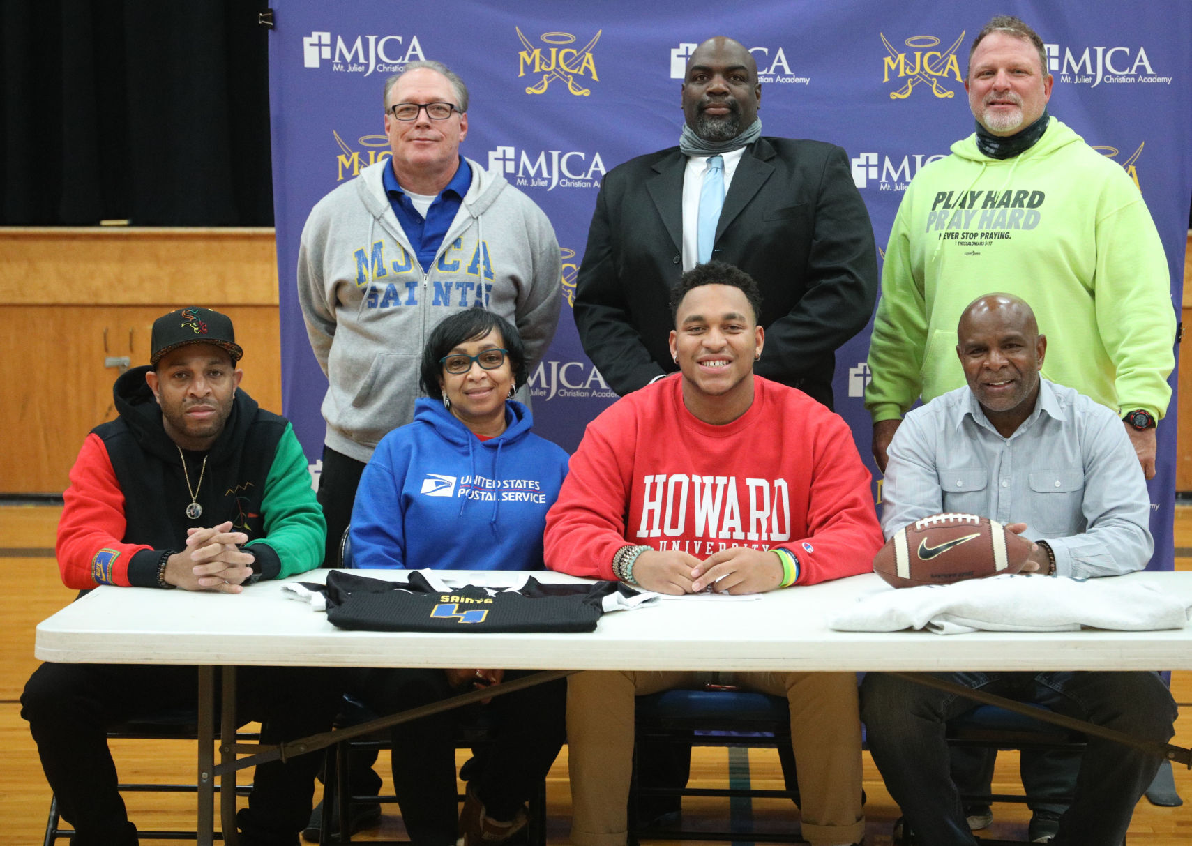 MJCA's Walker signs with Howard football